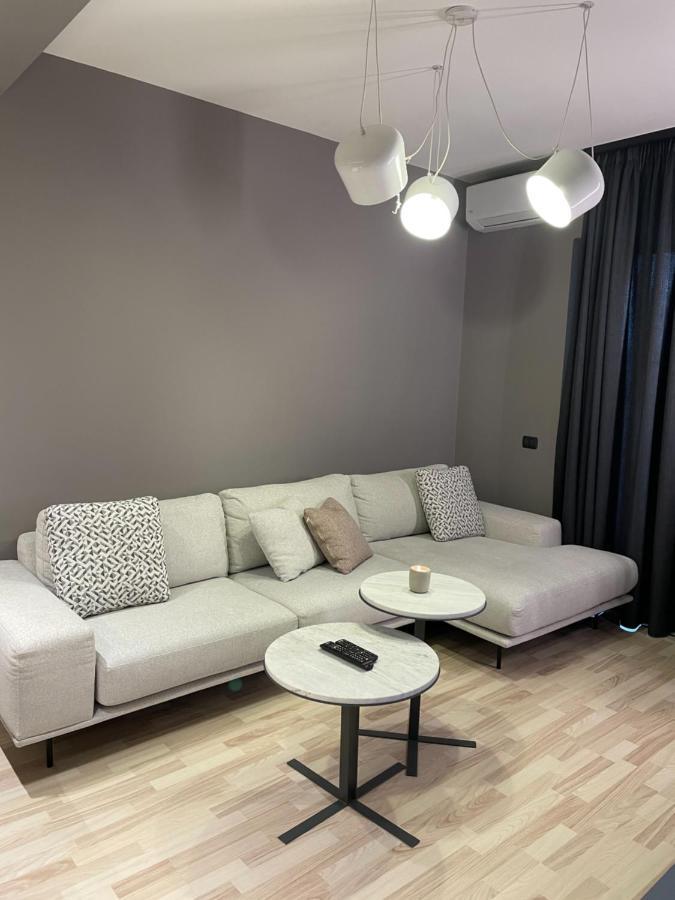 Tirana Lux Apartments Exterior foto